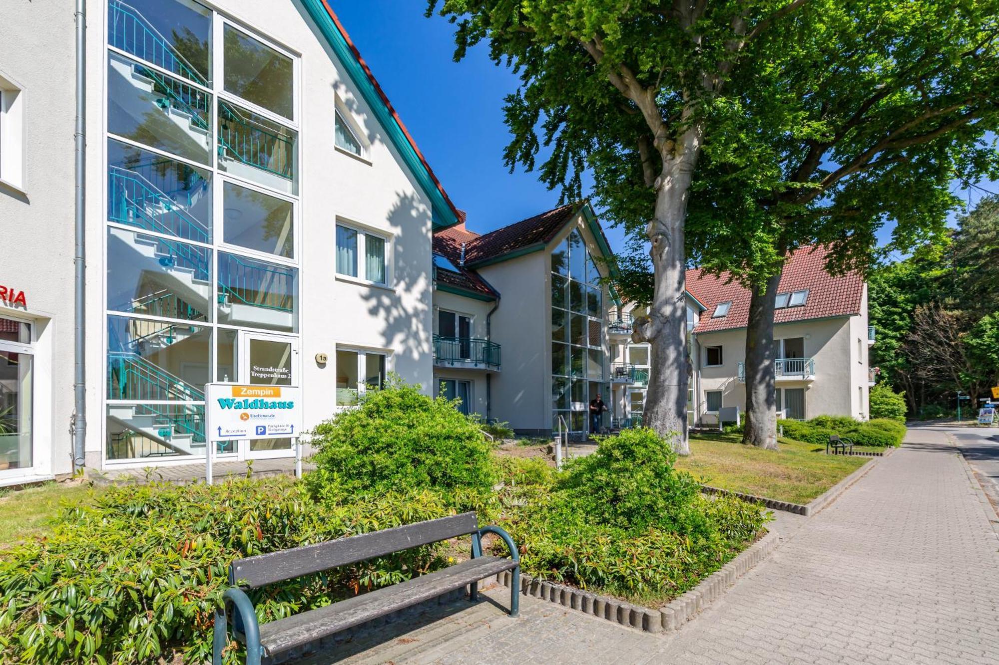 "Ab Zum Strand" Ferienwohnung Mit Balkon Цемпин Экстерьер фото